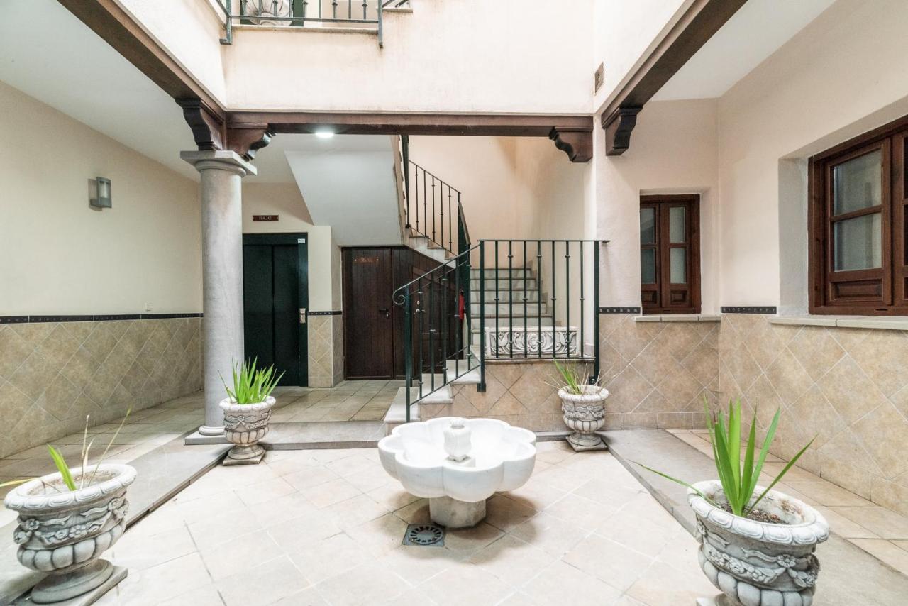 Moderno Apartamento Centro De Granada 2 Экстерьер фото